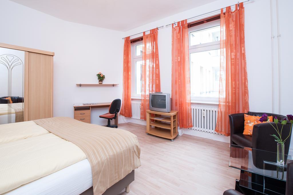 Appartamento Zimmervermietung Haertig Berlino